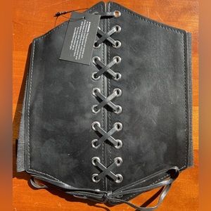 Fashion Nova Gigi Belt WE2415 black os Brand New